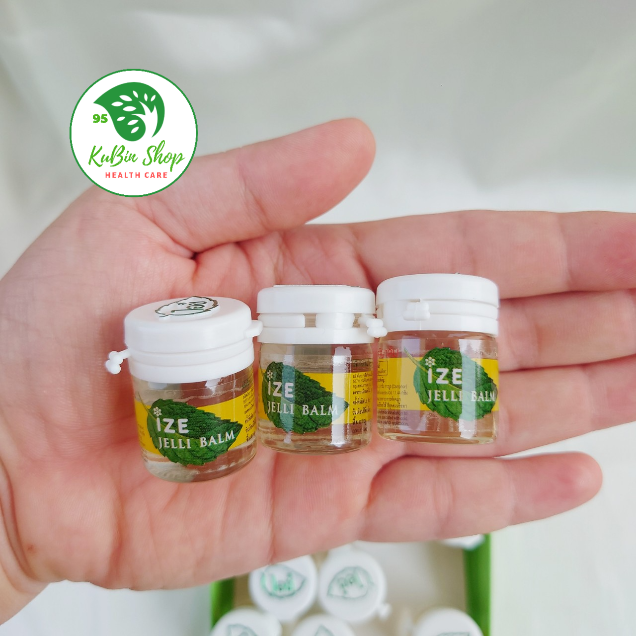 DẦU GIÓ HÍT THÔNG MŨI BẠC HÀ - IZE JELLI BALM - THÁI LAN