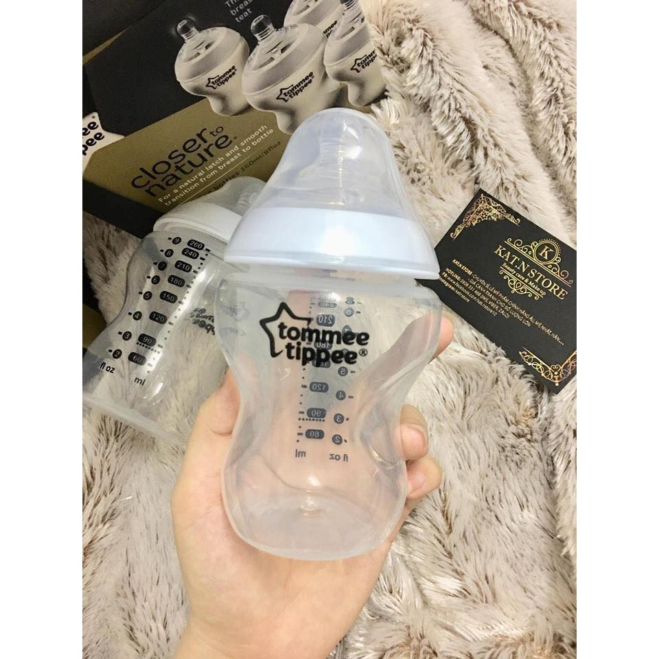 Bình sữa Tommee Tippee 260ml ( Bình Tách Set )