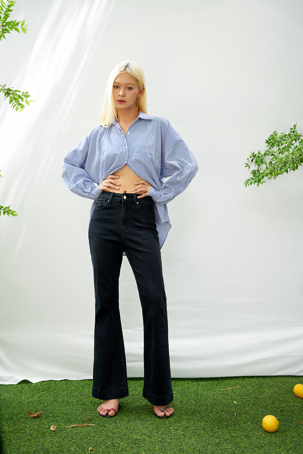 Dottie - quần jeans dài ống loe - q0312