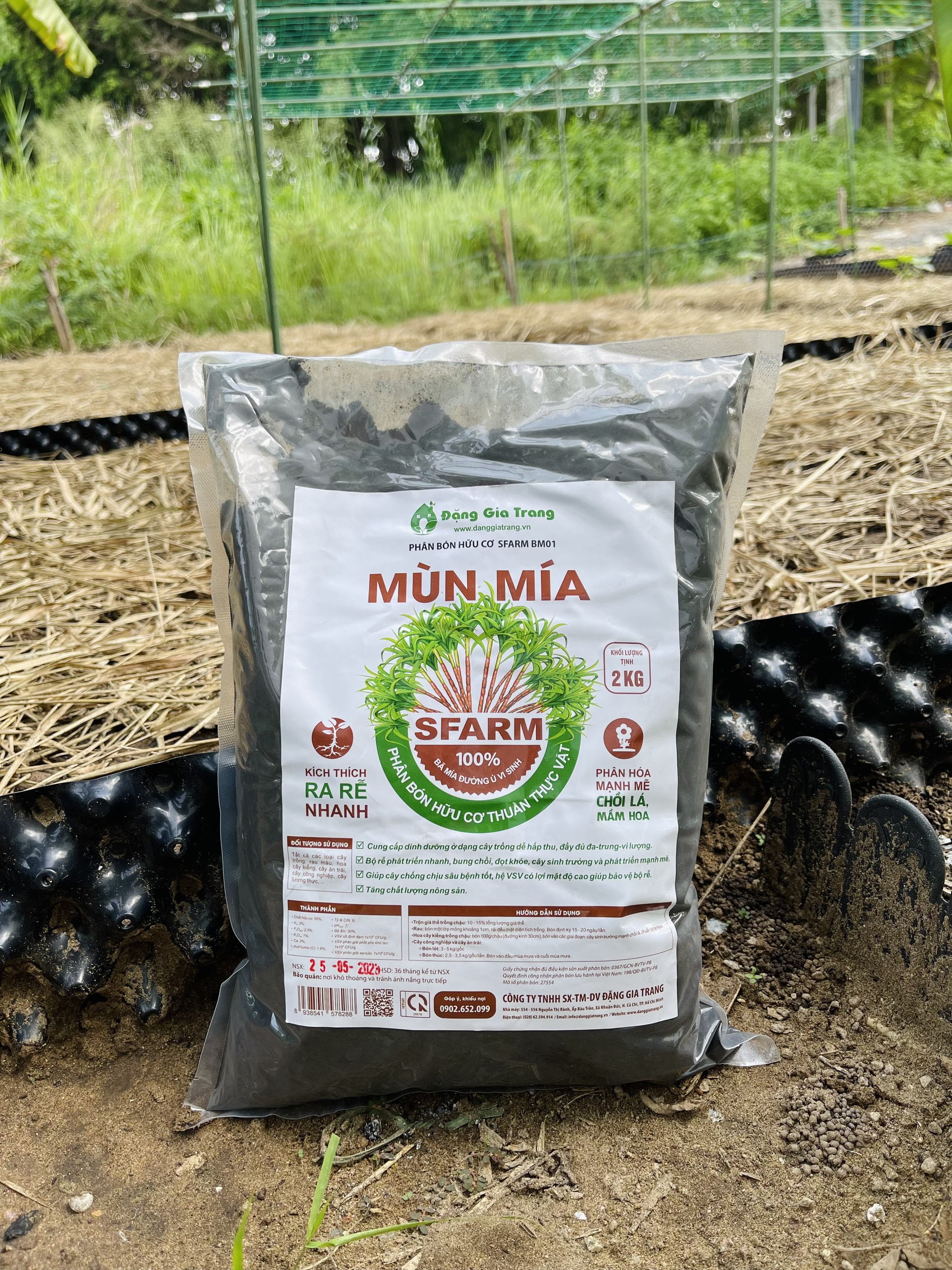 Phân Mùn mía Sfarm gói 2kg hoàn toàn tự nhiên tốt cho cây trồng