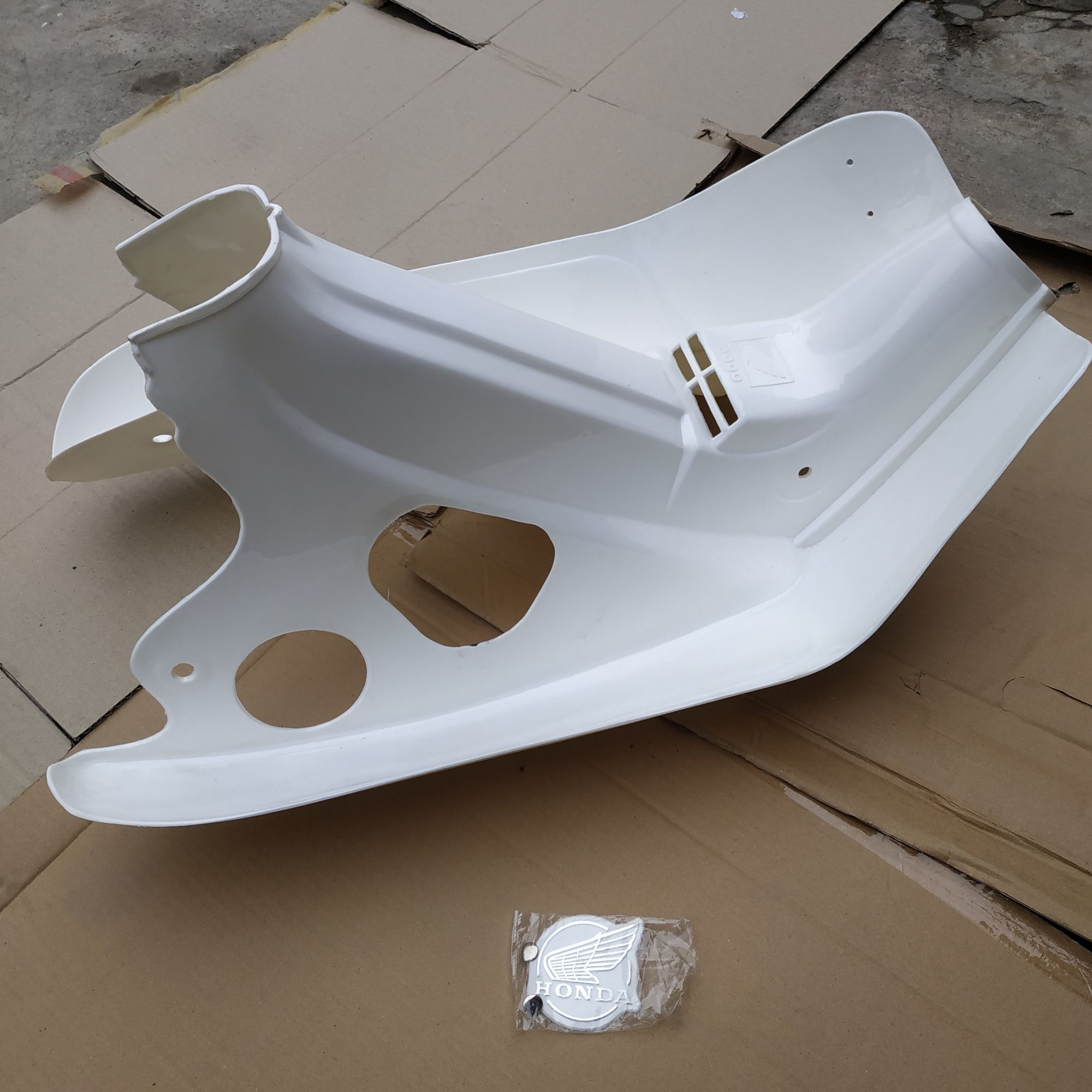 yếm bửng xe cup các loại ( Tặng Kèm Logo cánh én ) HD