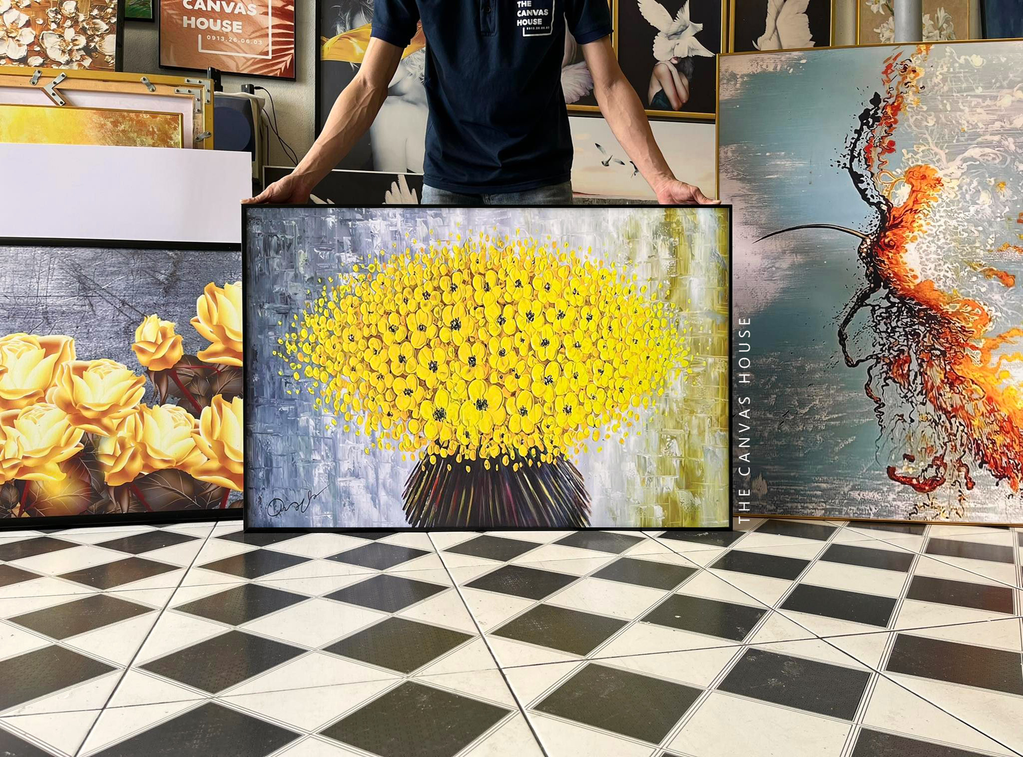 Tranh in Canvas Khóm Hoa Vàng (Hình thật tại xưởng - Đã có khung, móc, đinh treo) - The Canvas House