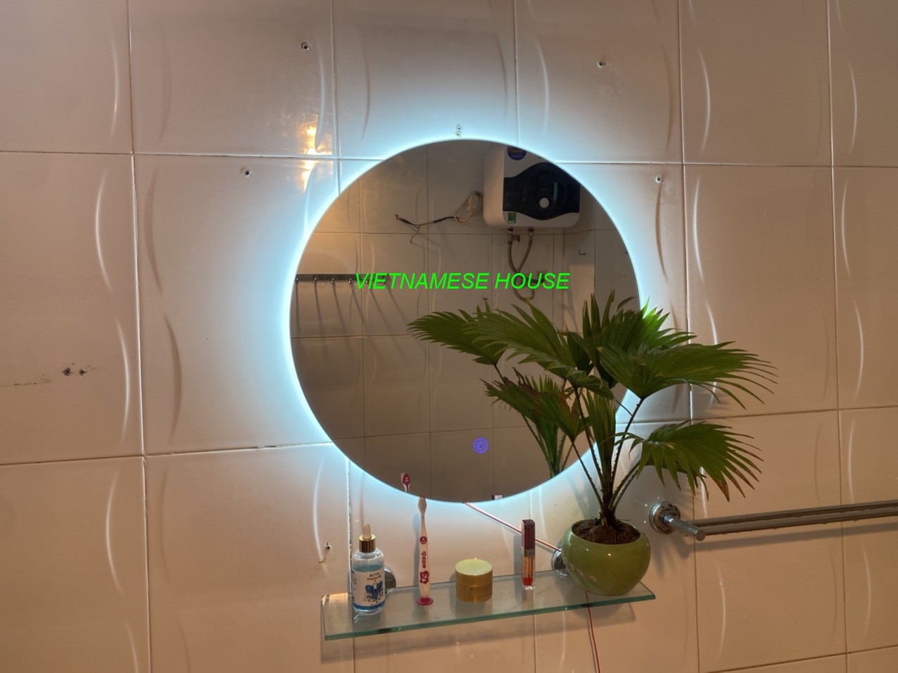 (Giá Xưởng) Gương tròn D40.D50 đèn led cảm ứng (Vietnamese House)