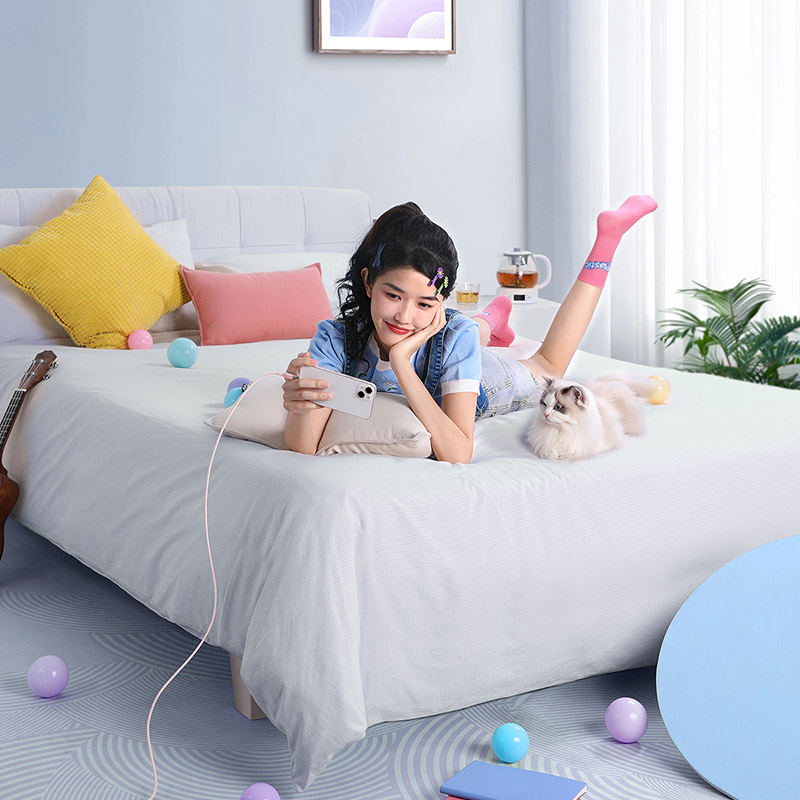 Cáp Sạc Baseus Explorer 2.4A USB to Ln | Chống Nóng An Toàn, Thiết Kế Trong Suốt