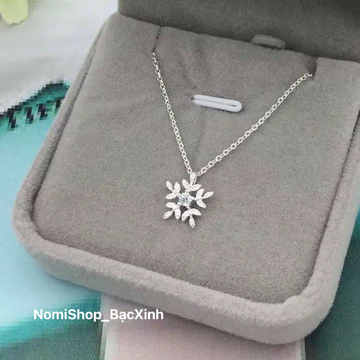 Dây chuyền mặt bông tuyết nhỏ xinh chuẩn bạc Nomi Shop