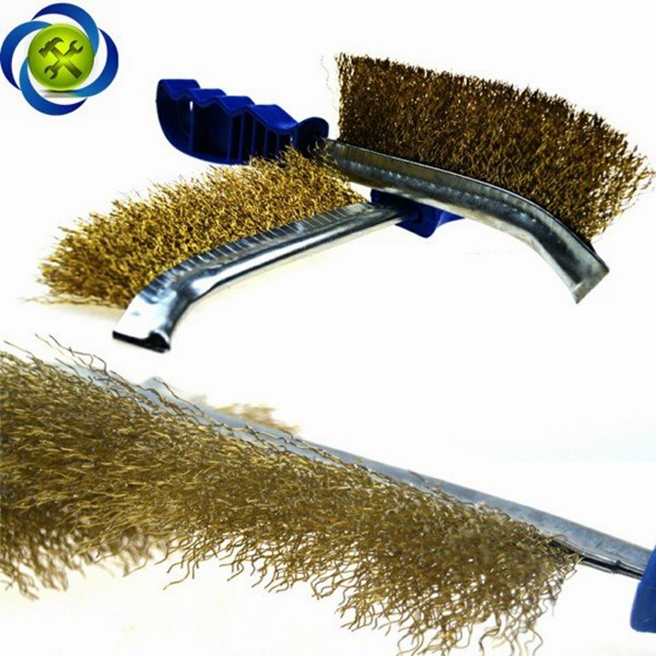 Bàn chải sắt C-mart E0001 màu xanh