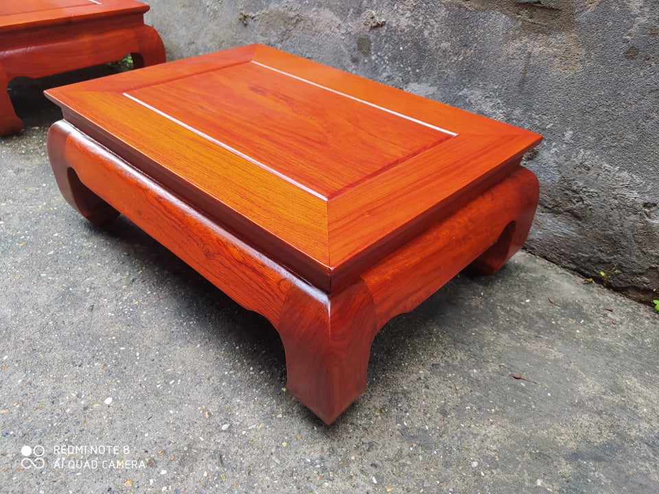 Bàn trà gỗ hương (kích thước 35 x 50 x 18 cm)