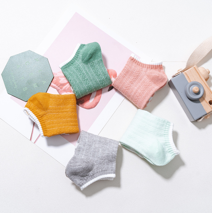 Set 5 đôi Tất Vớ nữ Kẻ Sọc siêu hot