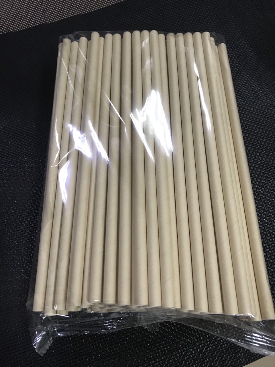 100 ống hút giấy phi 6