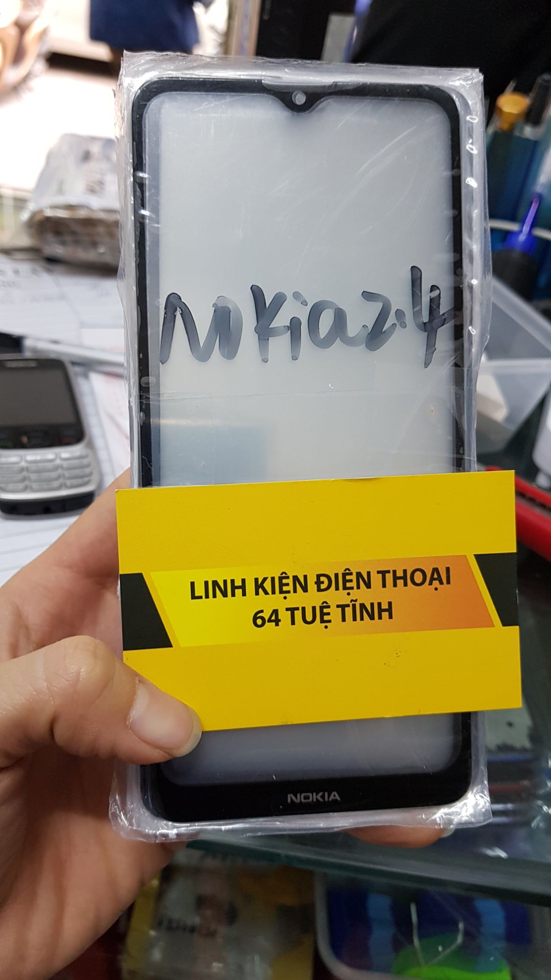 Kính ép màn nokia 2.4