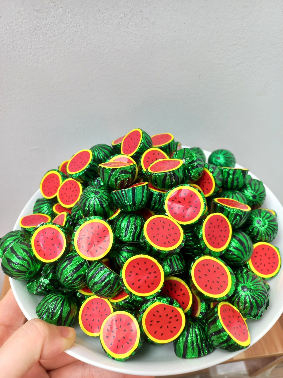 1KG SOCOLA DƯA HẤU - DATE MỚI 2024