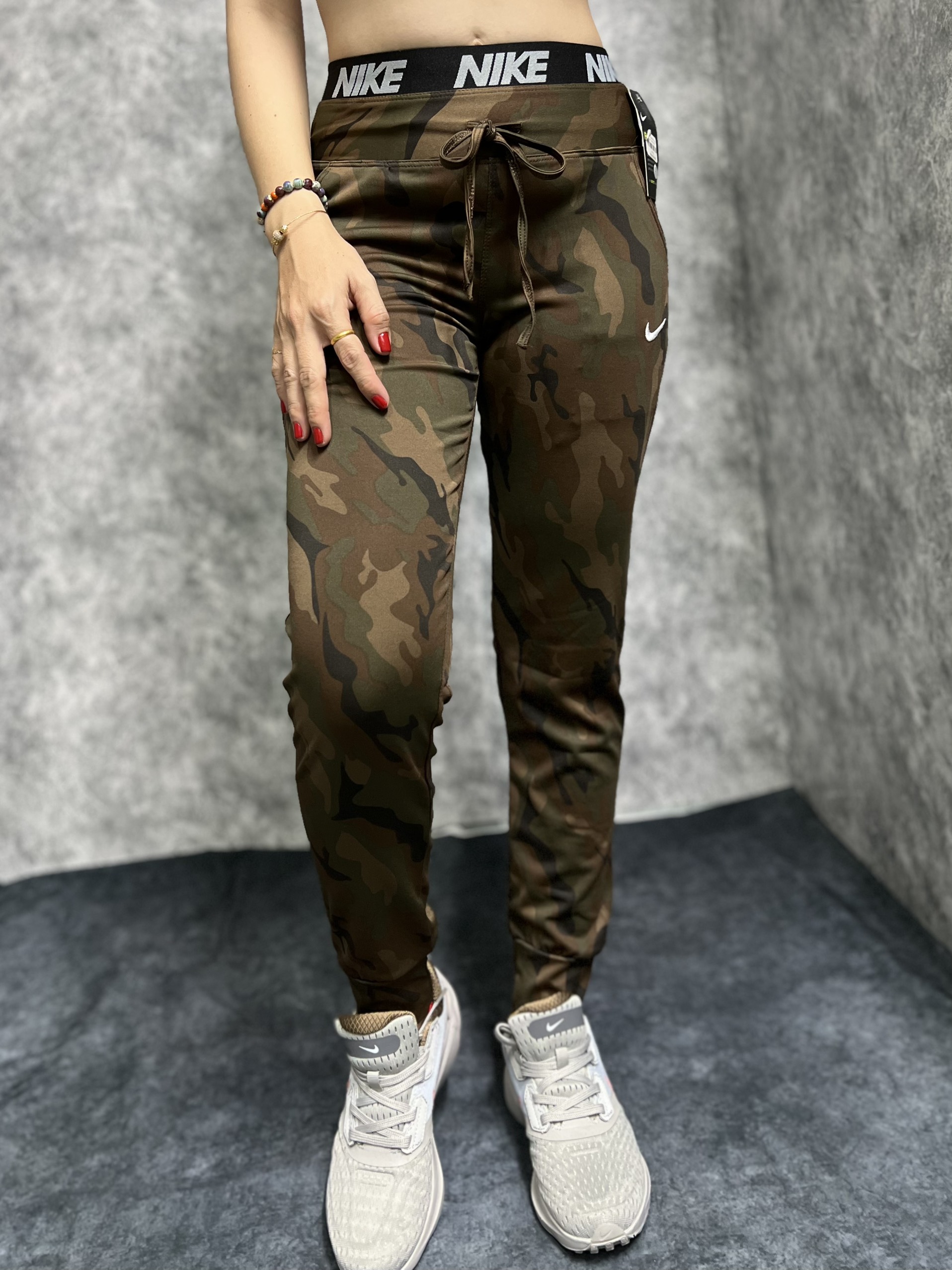 Quần jogger Nữ chất thun co dãn 4 chiều- H7000