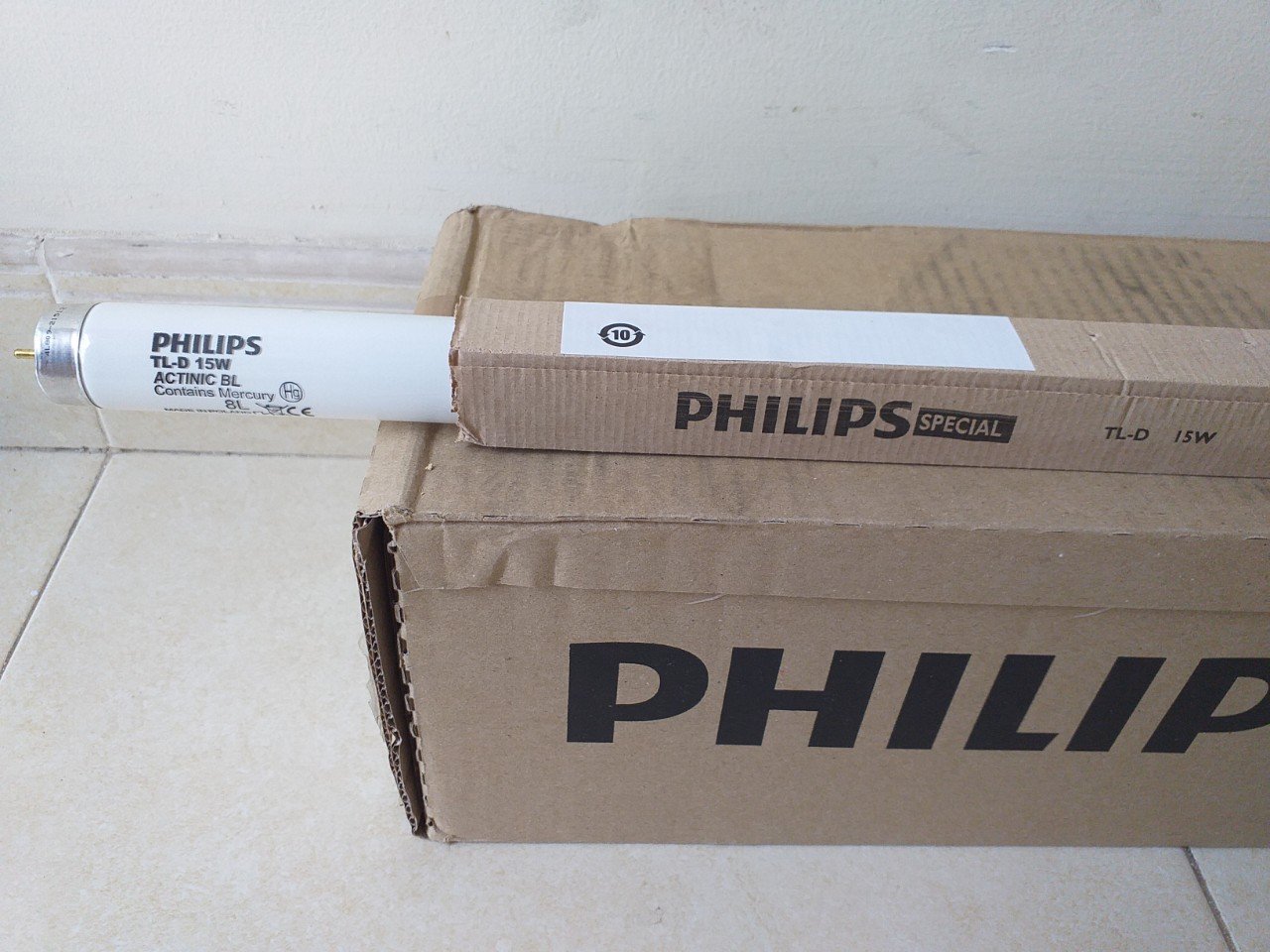 [HCM]Bóng đèn bẫy côn trùng Phillips 15W - 45cm ( không chống vỡ )
