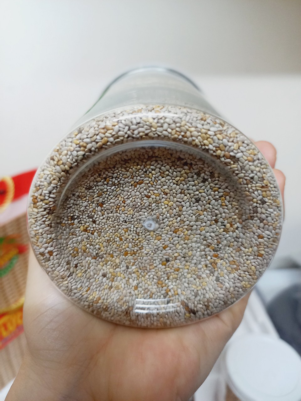 Hạt chia trắng/đen nhập khẩu hữu cơ chia seeds Wellbeing
