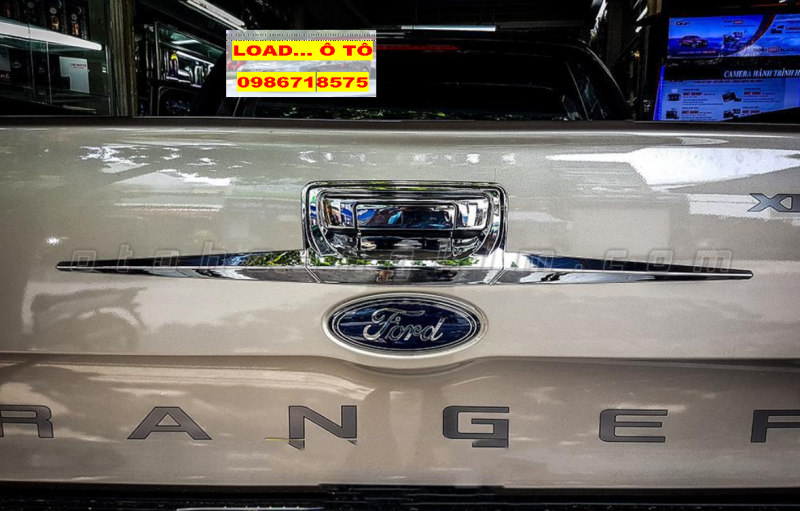 ỐP TAY MỞ CỐP FORD RANGER 2016 - 2019, 2020 MẠ CROM