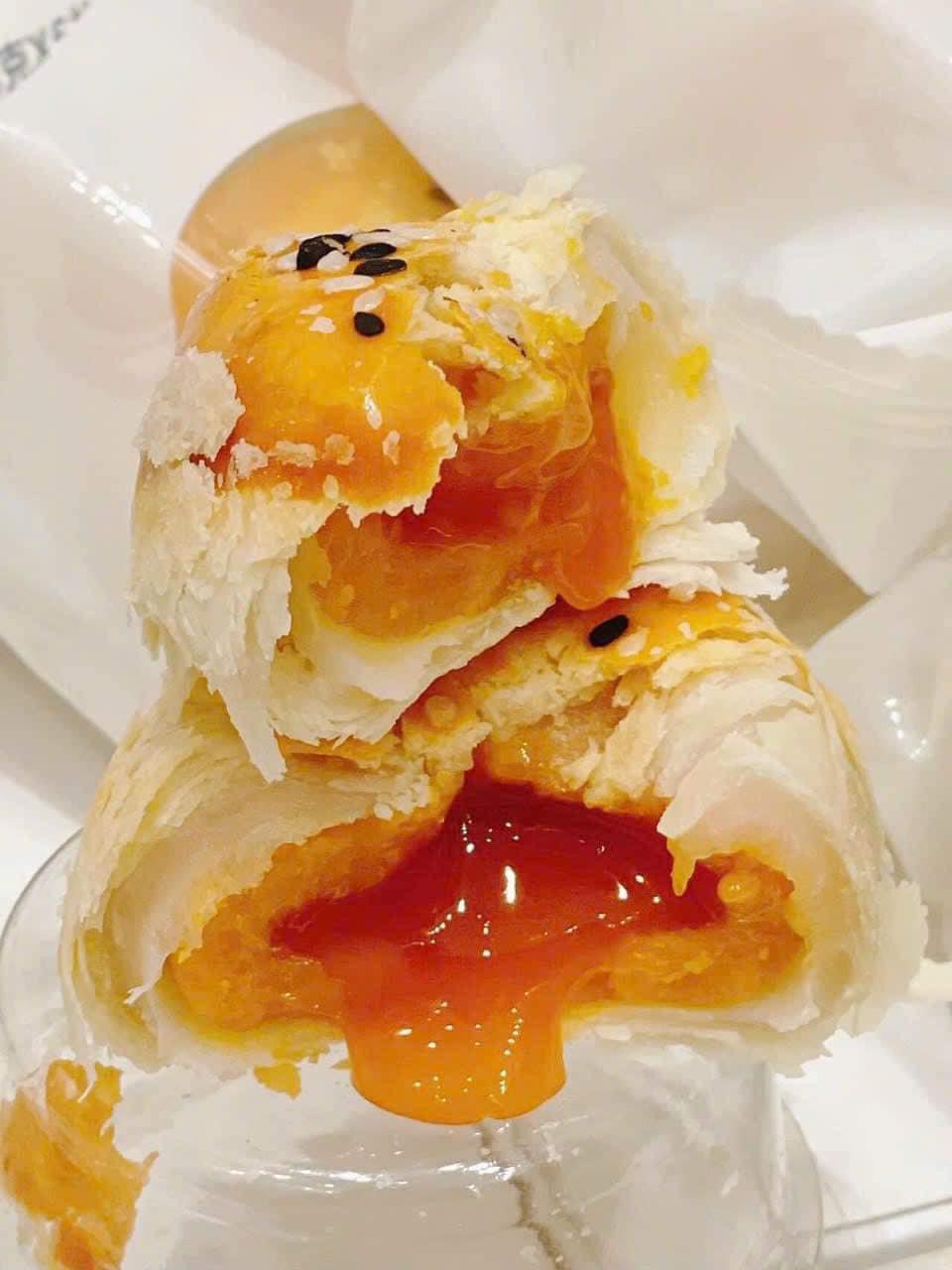 Combo 10 Bánh Trứng Chảy Ngàn Lớp