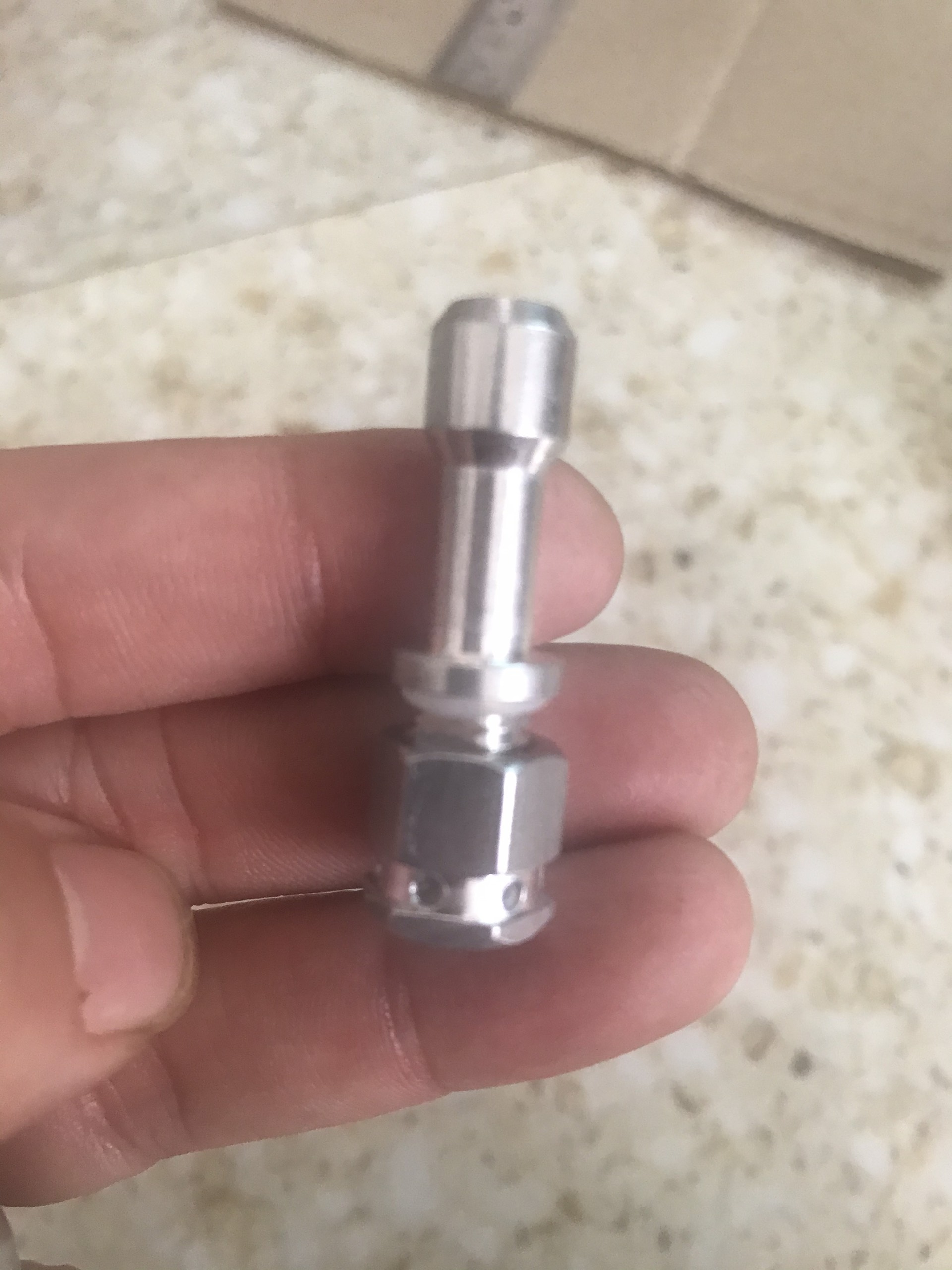 ỐC Chân Van nồi áp suất 6mm