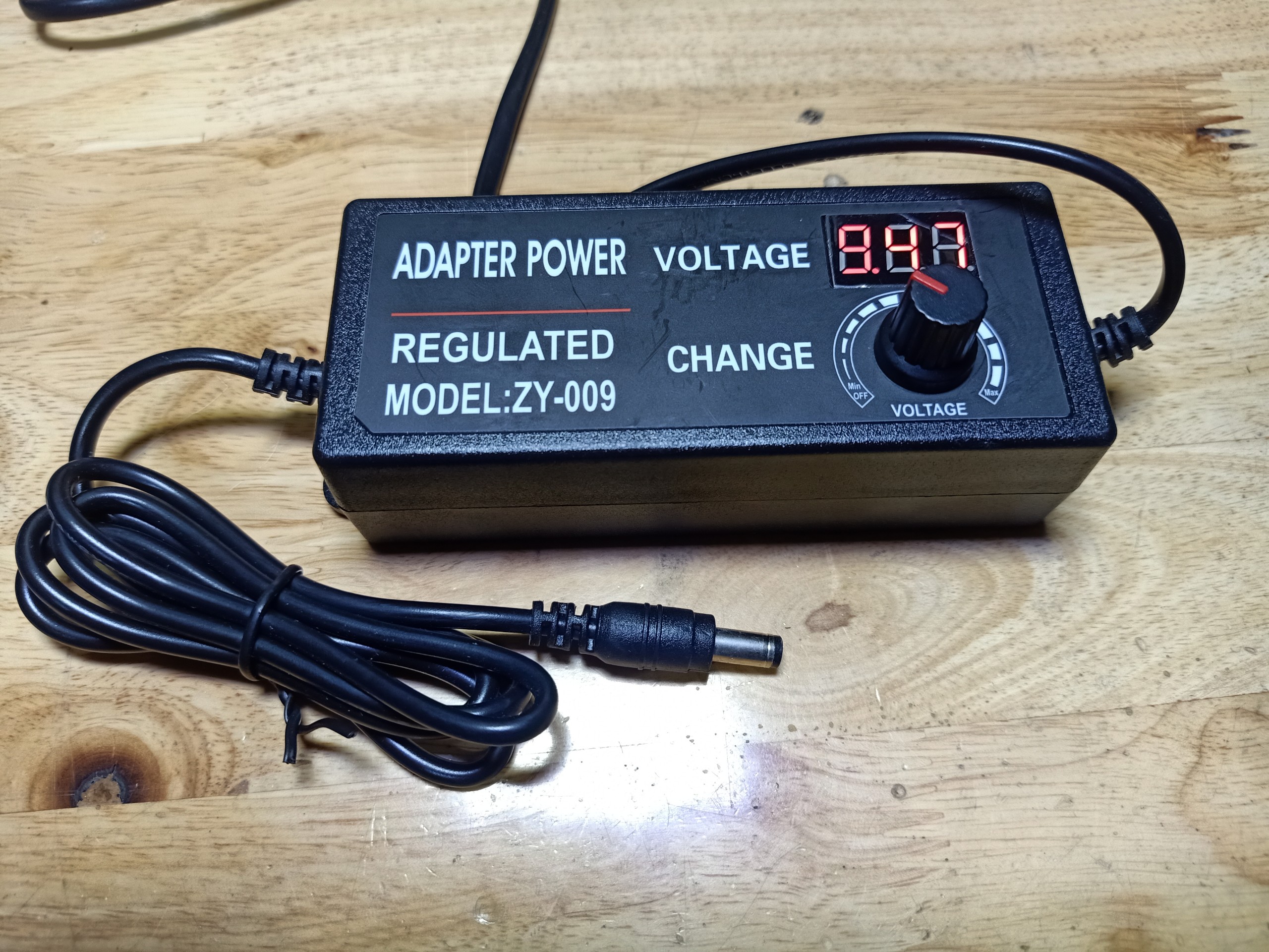 Nguồn adaptor 9v-24v 3A công suất thật - đa dải điện áp