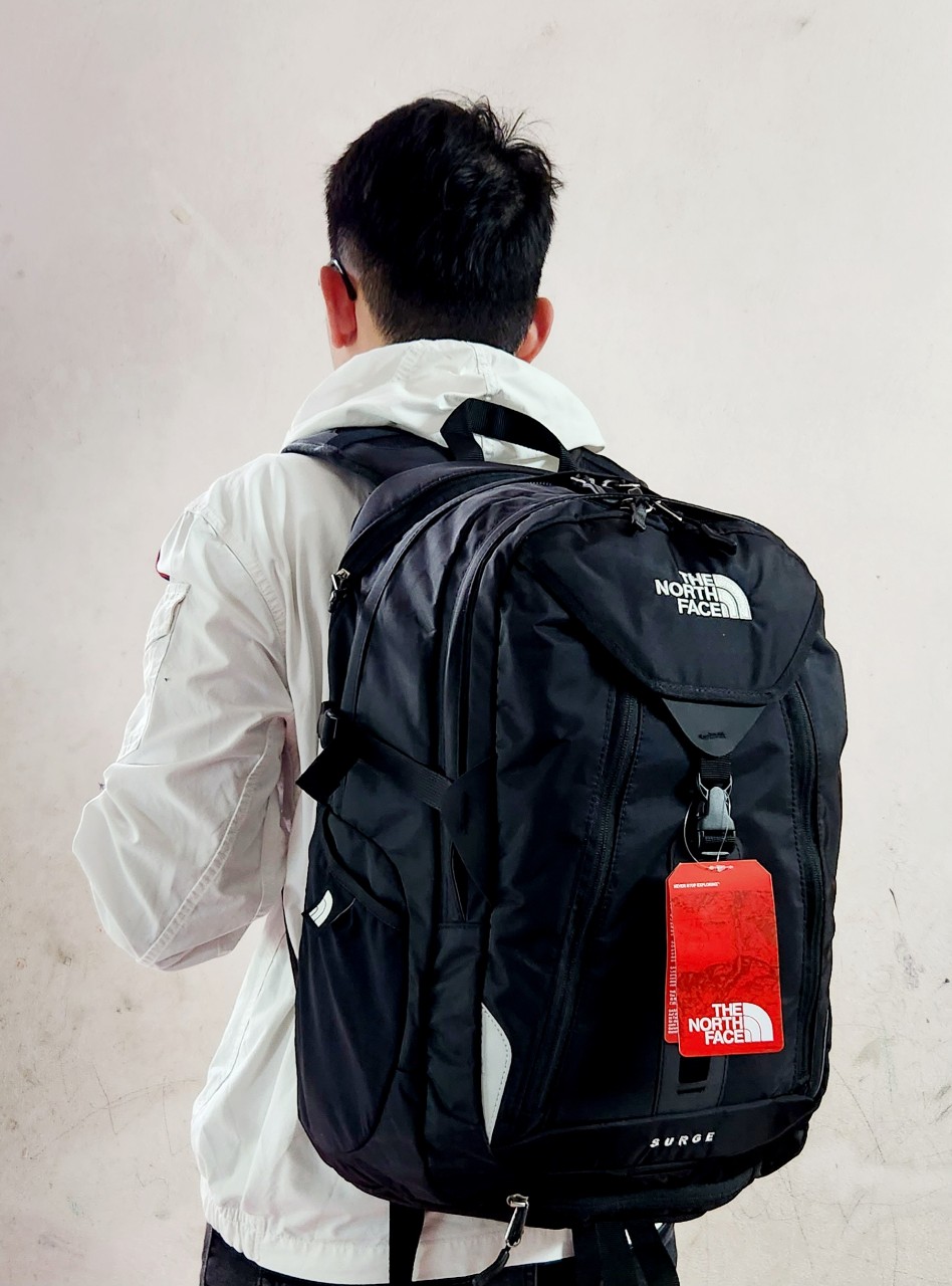 Balo The North Face Surge Rugzak
