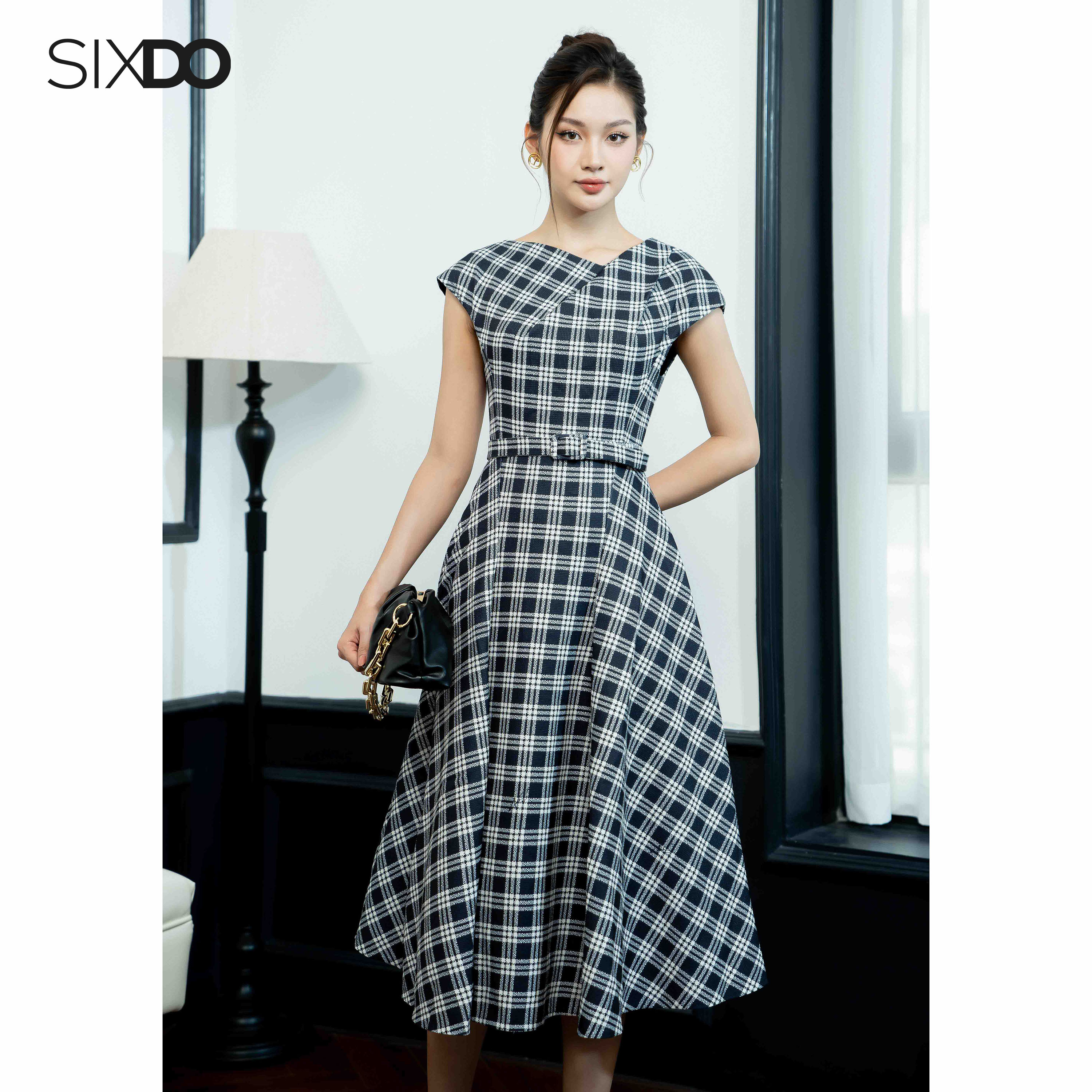 Đầm đen kẻ caro dáng xòe SIXDO (Black Check Midi Raw Dress)