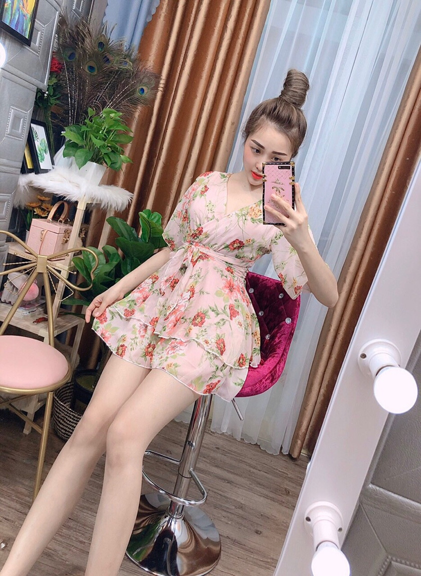 Jum hoa cổ V đắp chéo tay ngắn cột nơ eo