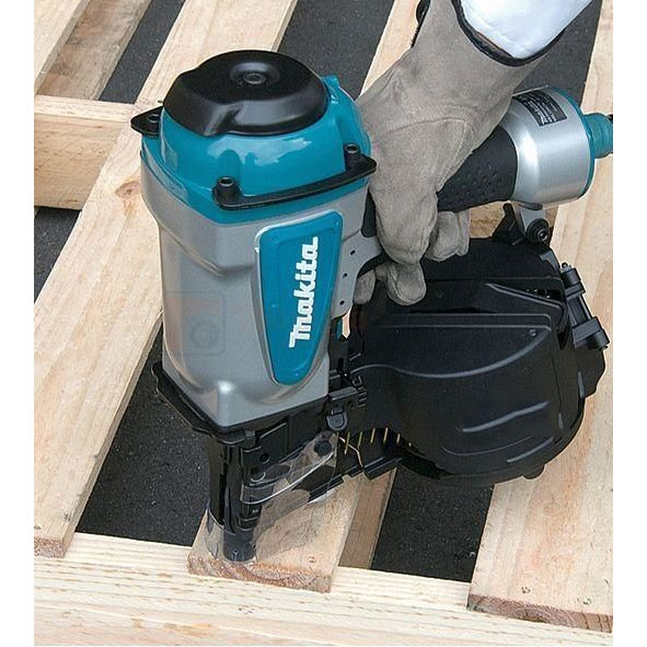 [Hàng chính hãng]Súng bắn đinh cuộn MAKITA AN760