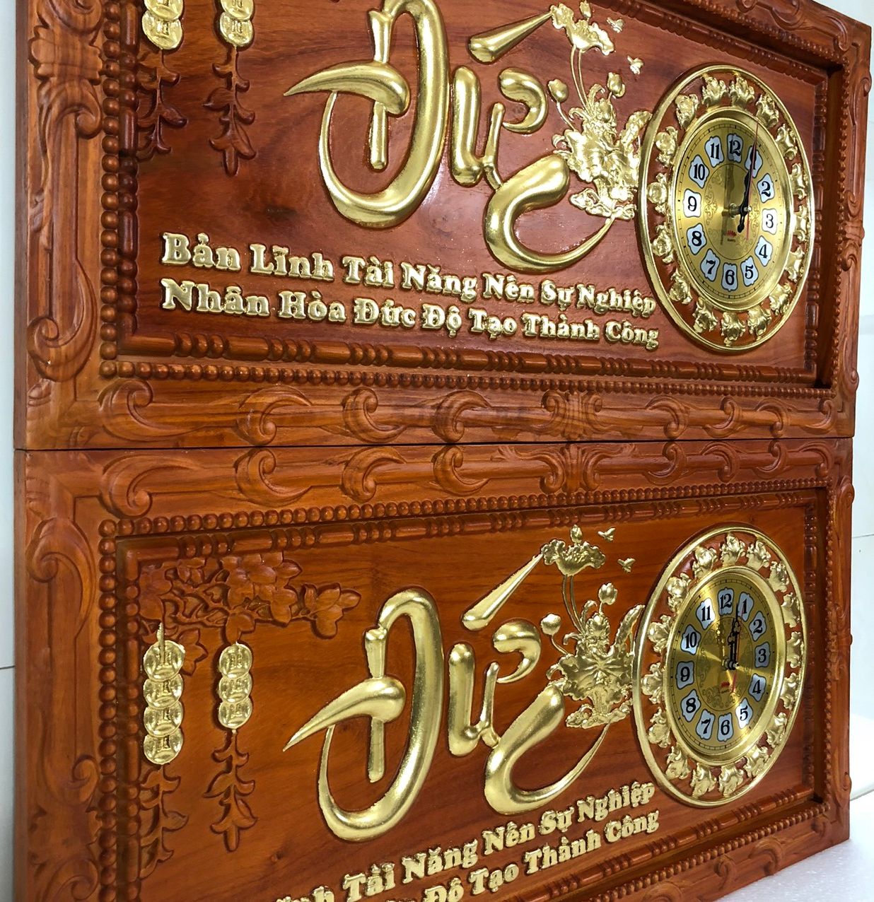 Tranh Đồng Hồ Gỗ Chữ Đức