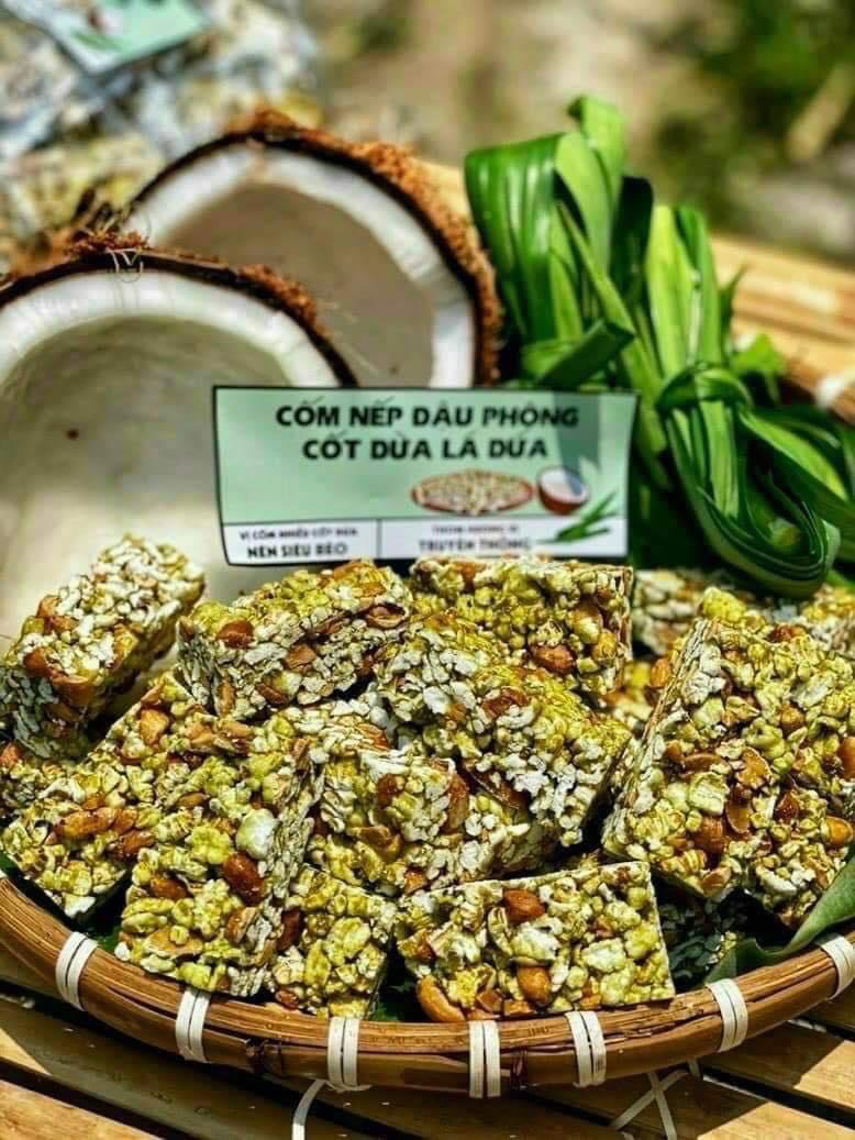 CỐM NẾP ĐẬU PHỘNG LÁ DỨA CỐT DỪA 500gr