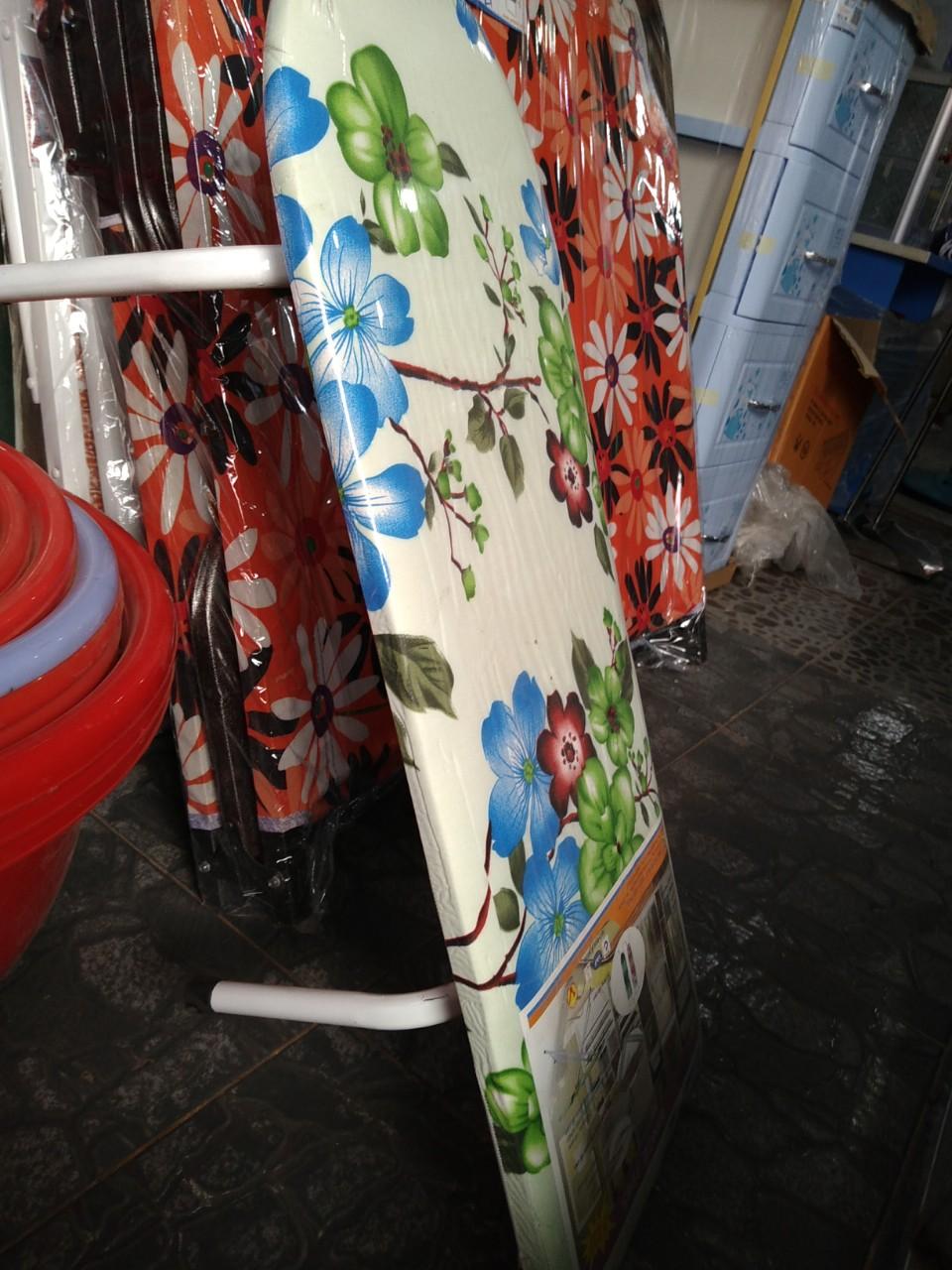 Kệ ủi đồ ngồi 30*80cm