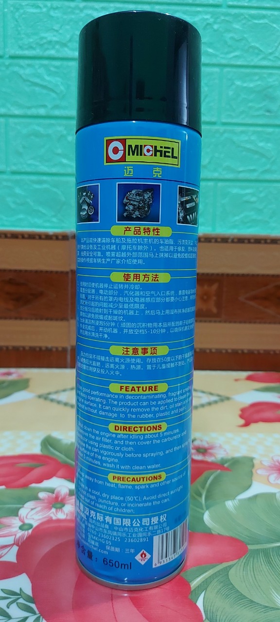 Bình xịt vệ sinh khoang máy oto MICHEL 650ml
