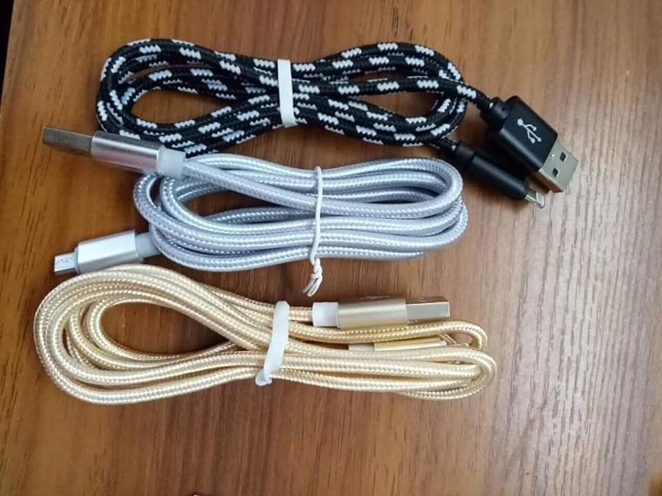 Dây sạc điện thoại iphon
