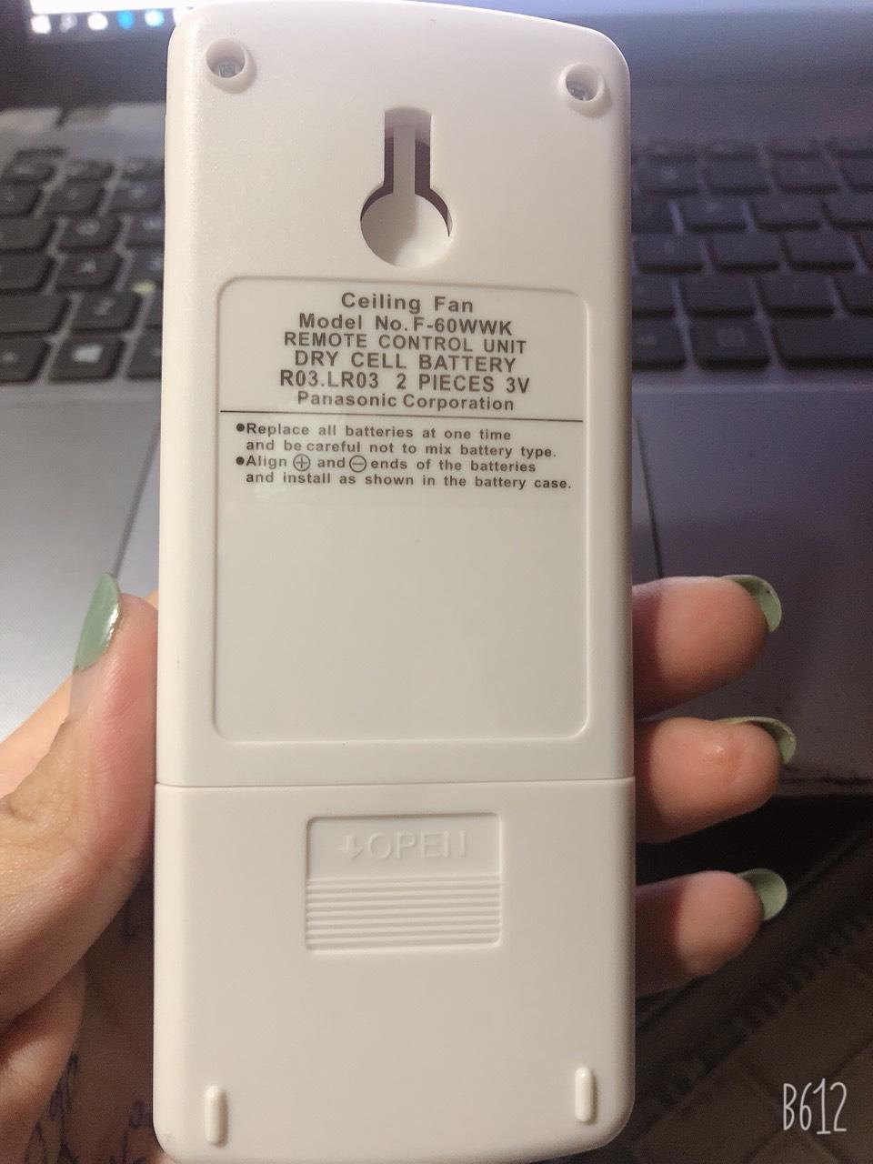điều khiển quạt trần panasonic 5 cánh