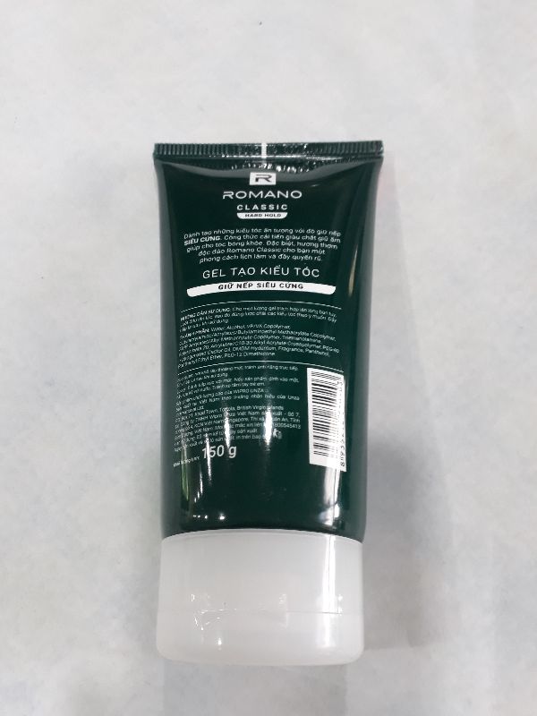 Gel Vuốt Tóc Romano Classic Giữ Nếp Siêu Cứng 150G