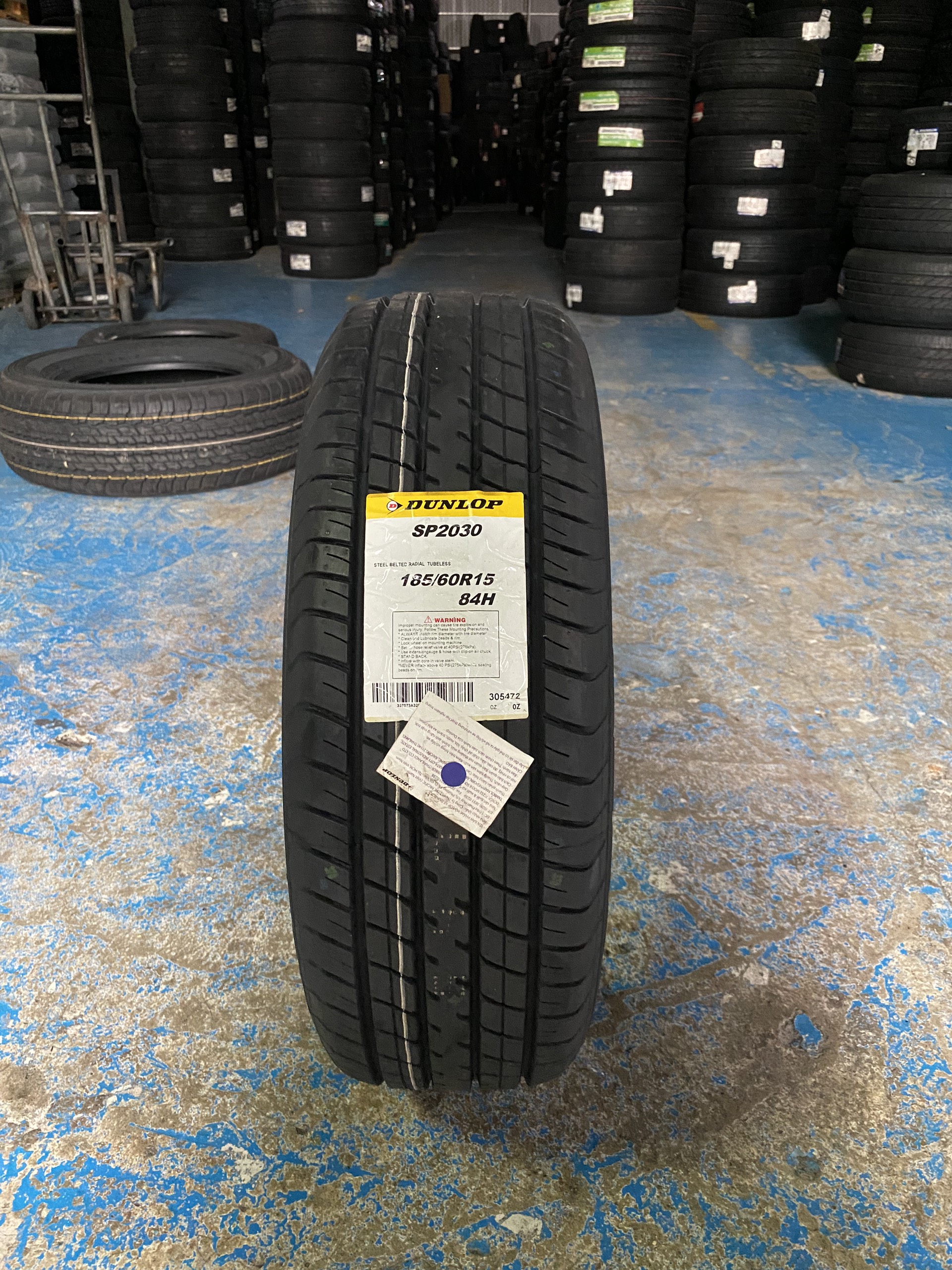 Lốp 185/60r15 sp2030 dunlop