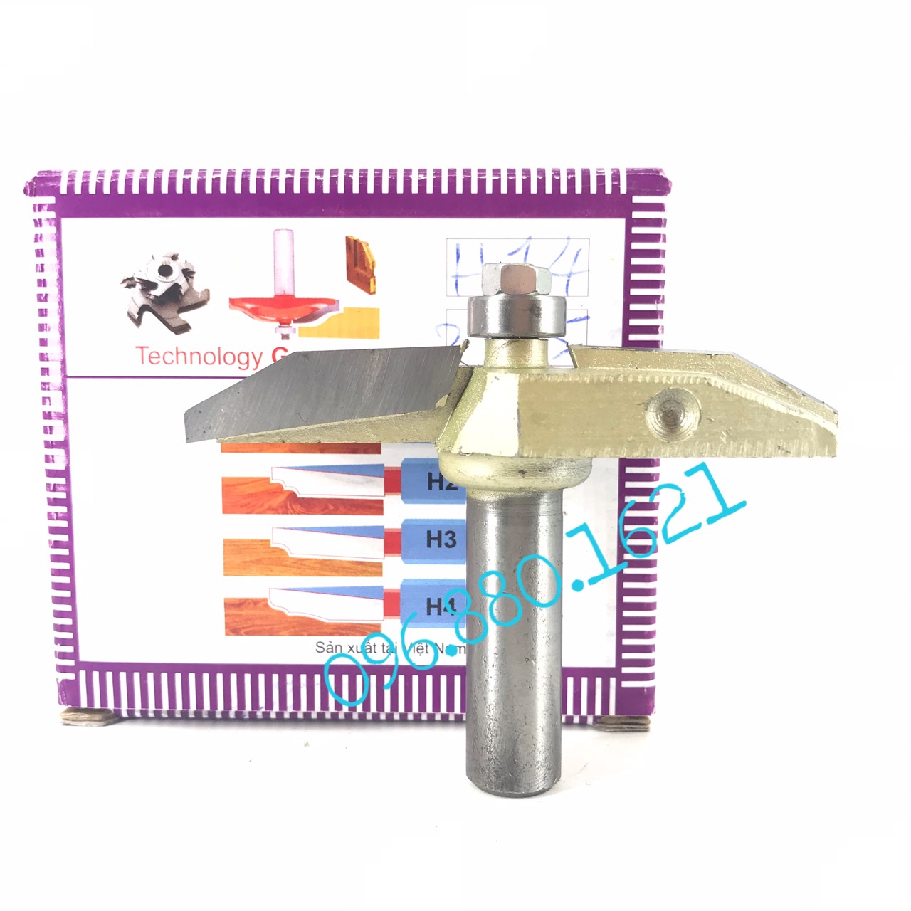 MŨI PHAY VÁN HUỲNH H12