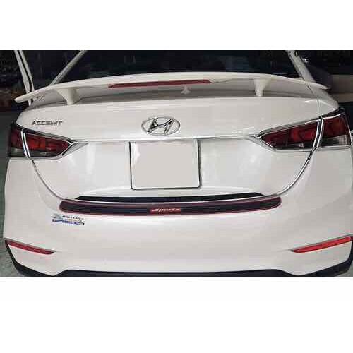 Đuôi gió thể thao Hyundai Accent