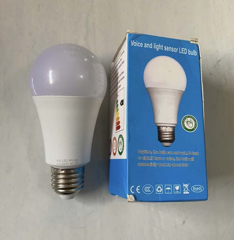 Bóng Đèn Led Cảm Ứng Âm Thanh 9W