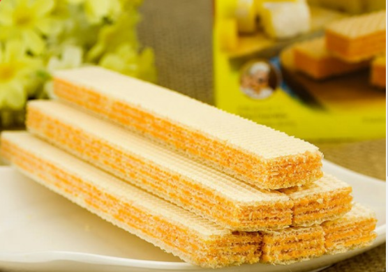 Bánh Kem Xốp Nabati 300g (3 vị) - MULTIFOOD