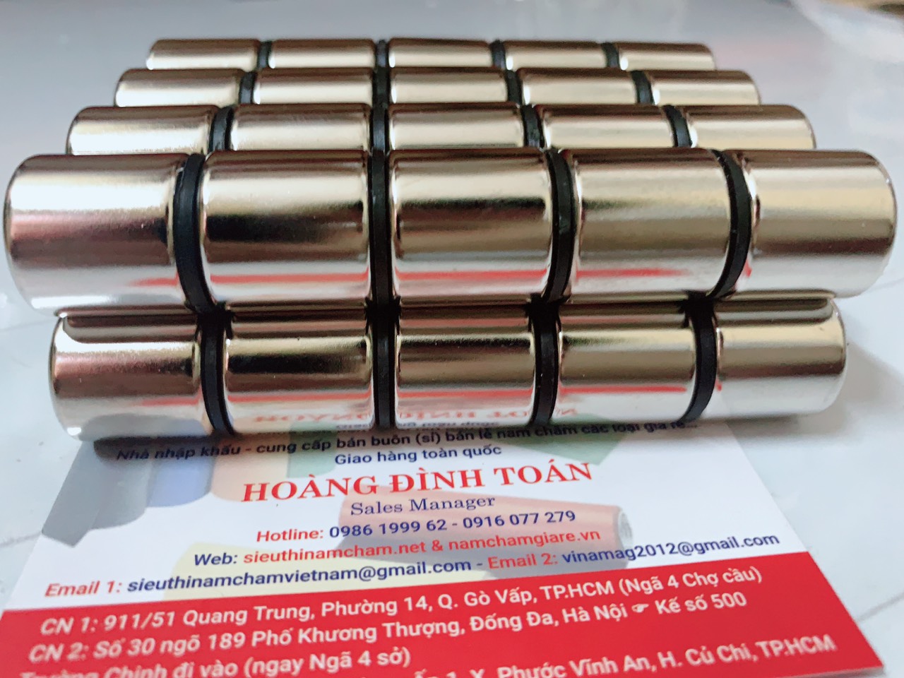 Combo ( 5 viên nam châm 20x20 lỗ vát 6mm)