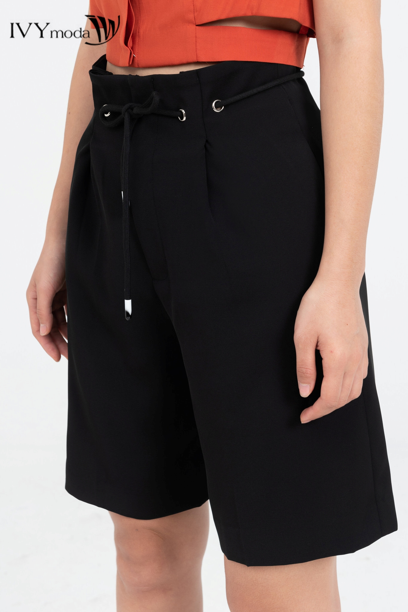 [SINH NHẬT SALE XỊN | VOUCHER GIẢM 100K - MUA 3 GIẢM THÊM 10%] Quần lửng ống đứng phối đai IVY moda MS 20B9454
