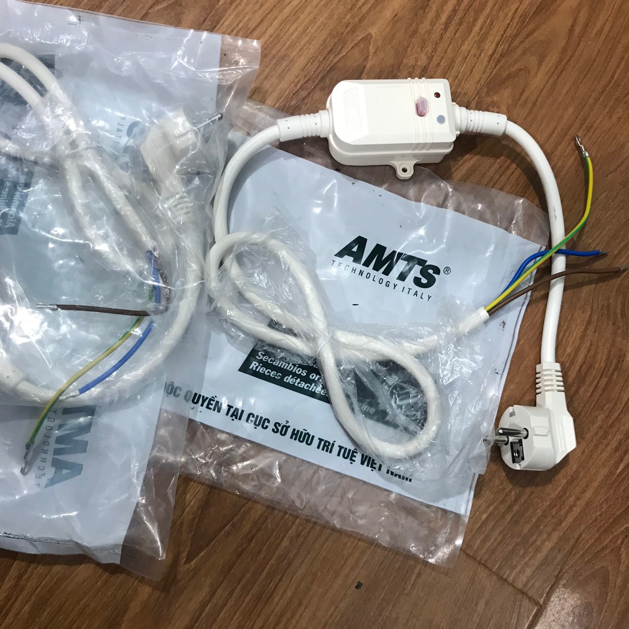 Dây chống giật bình nóng lạnh AMTS (chống dòng rò máy nước nóng)
