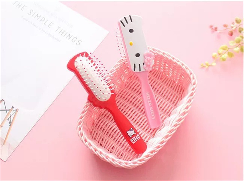 Lược chải tóc hình Hello Kitty