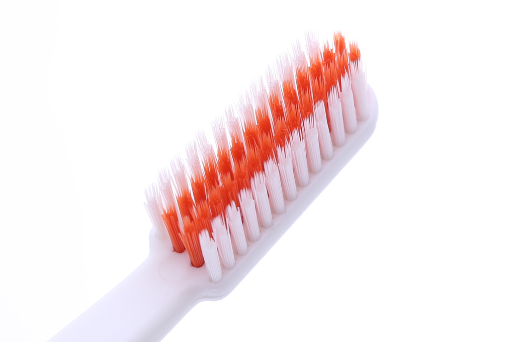 Bàn Chải Đánh Răng Perioe Anti Plaque Sensitive