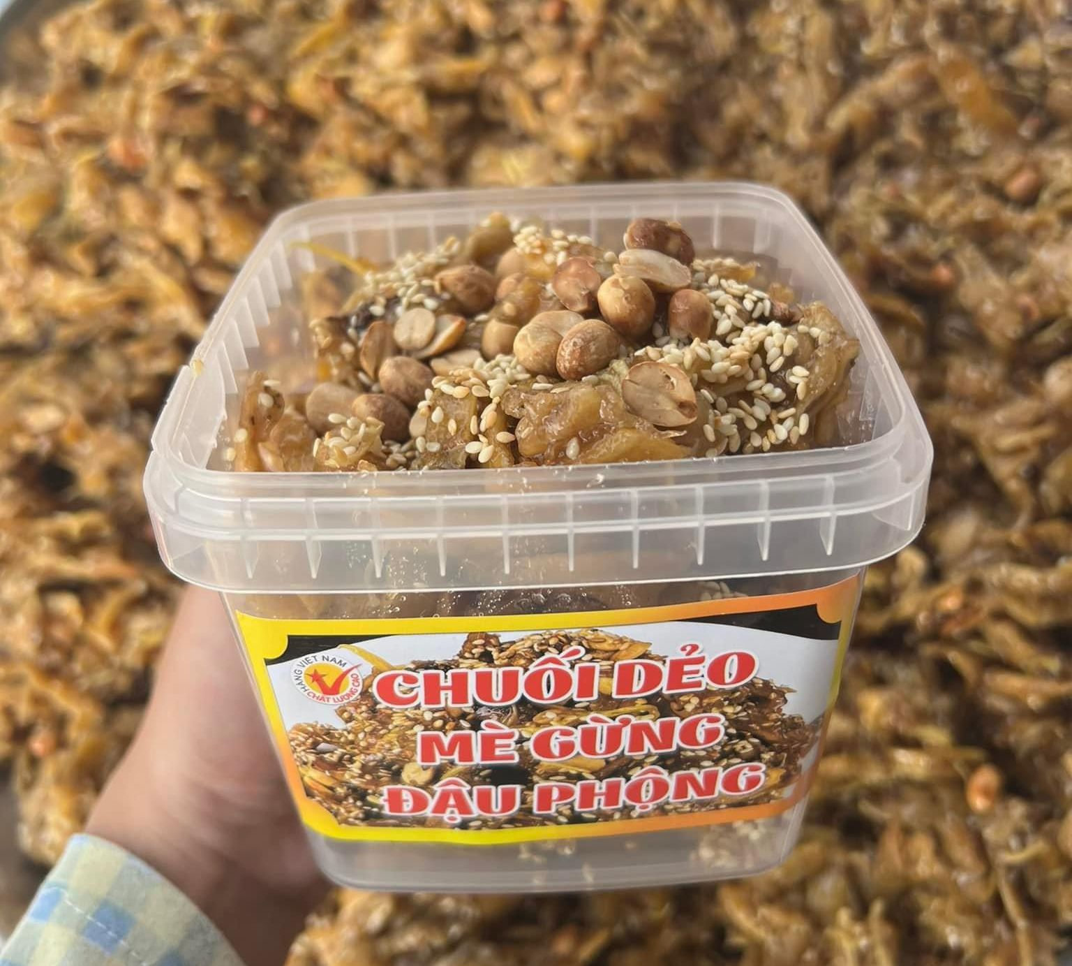 2 Hủ x 500G mứt chuối dẻo đậu mè gừng siêu thơm ngon
