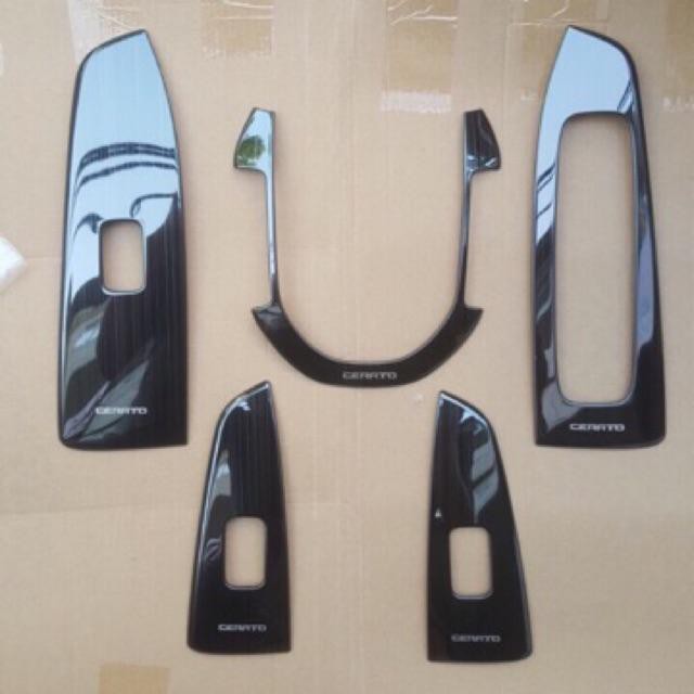 Ốp Nội Thất Xe Kia Cerato 2019 2020 2021 Mẫu Titan Trang Trí Chống Xước Nội Thất Xe- Bộ 5 Chi tiết