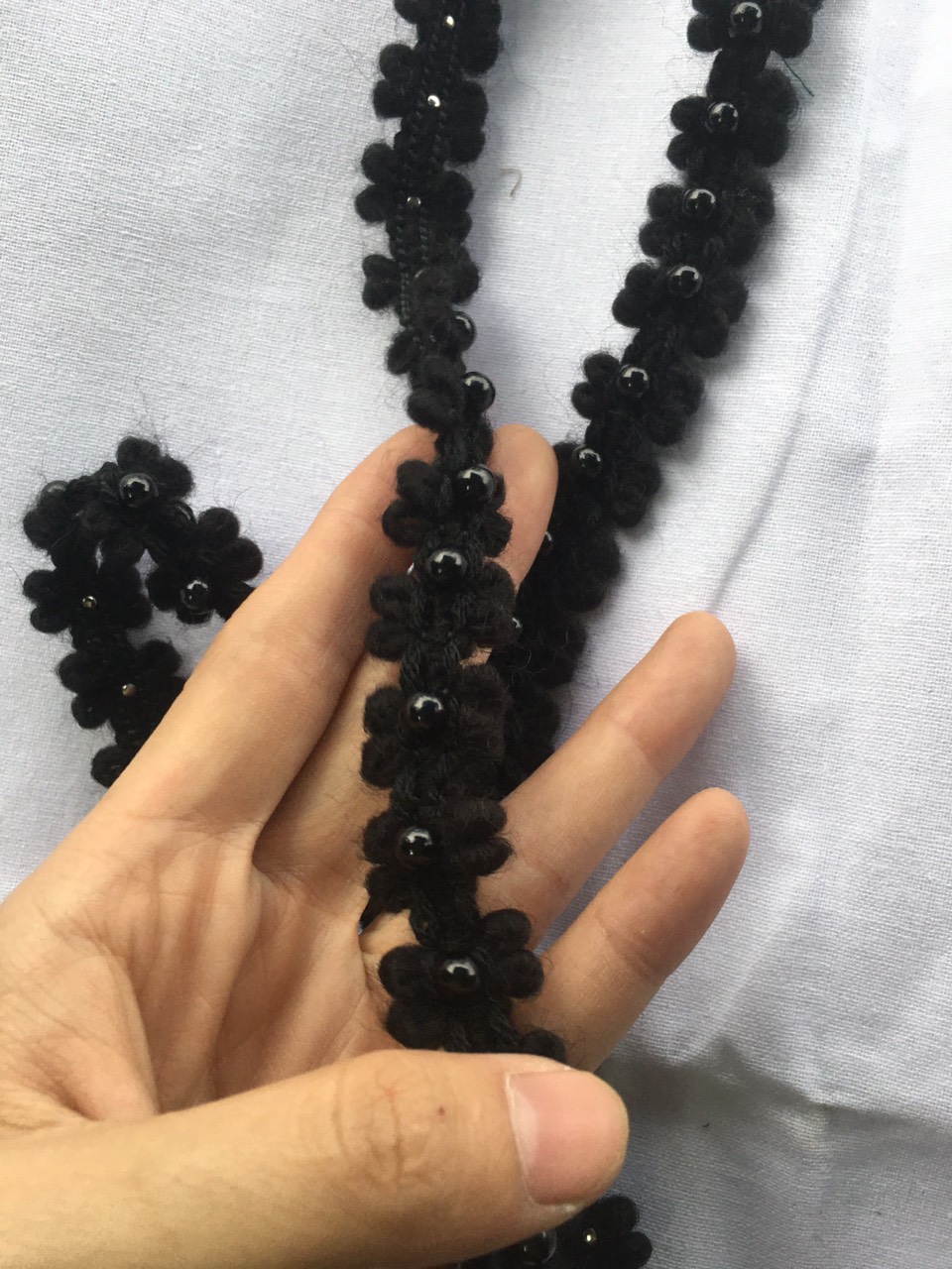 Ren viền trang trí bông hoa màu đen