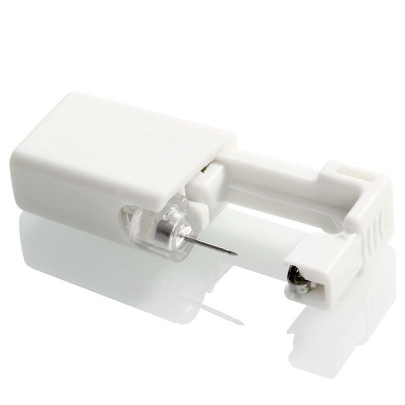 Dụng cụ xỏ lỗ tai