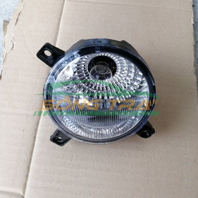 ĐÈN LÙI MATIZ 3/ ĐÈN GẦM SAU MATIZ 3 (TRẮNG HOẶC ĐỎ)