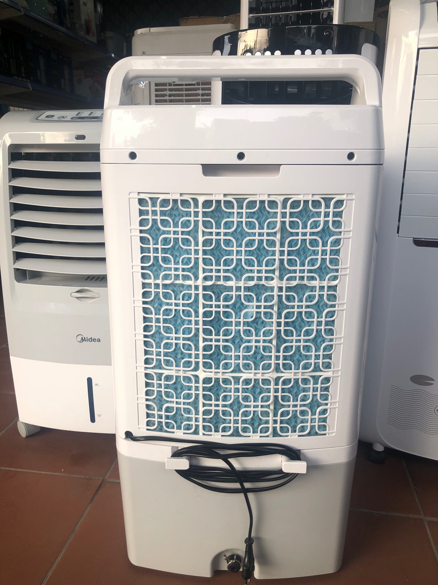 Quạt điều hoà Midea AC120-16AR