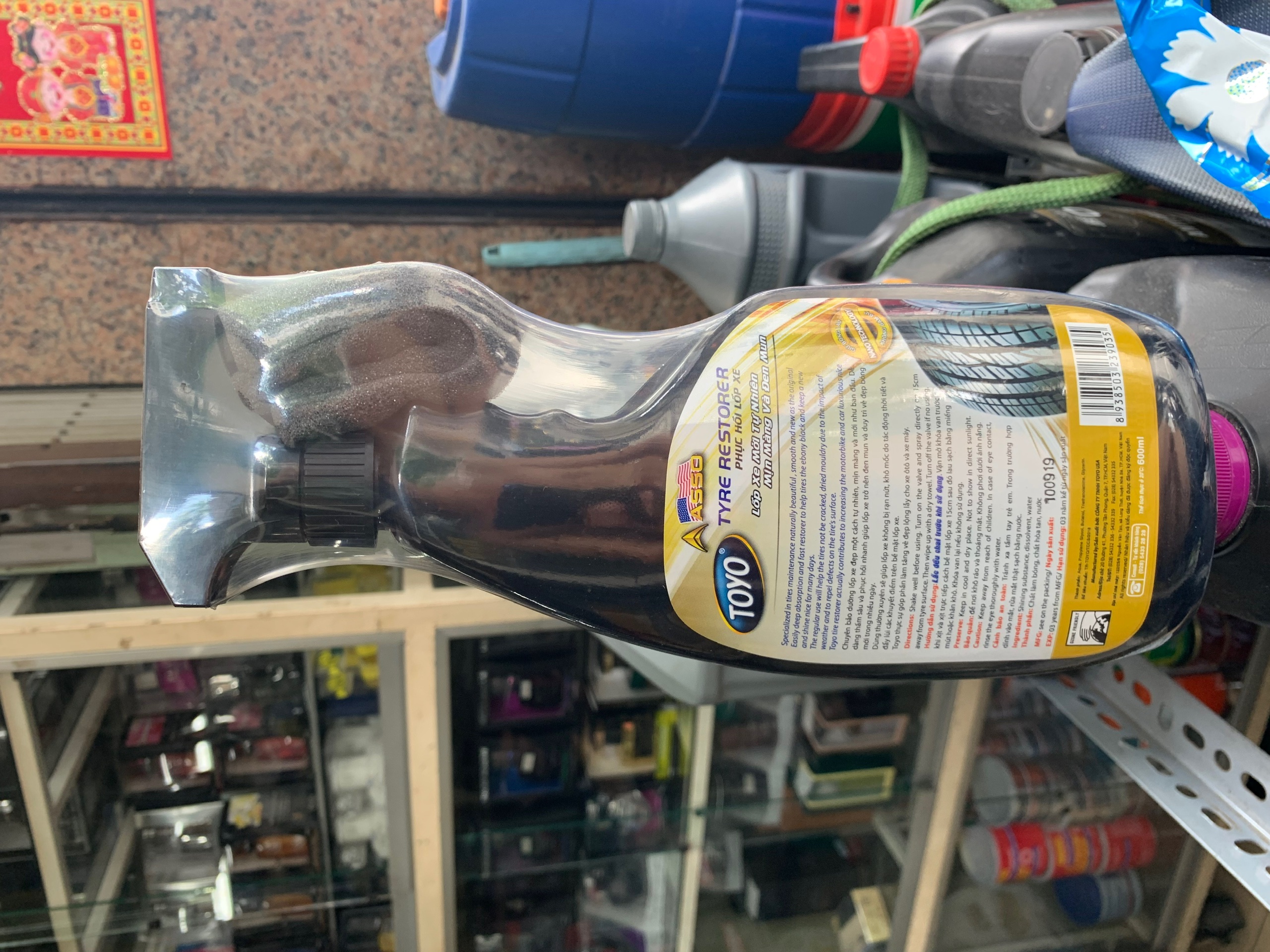 [HCM]Dung Dịch Bóng Vỏ Xe TOYO